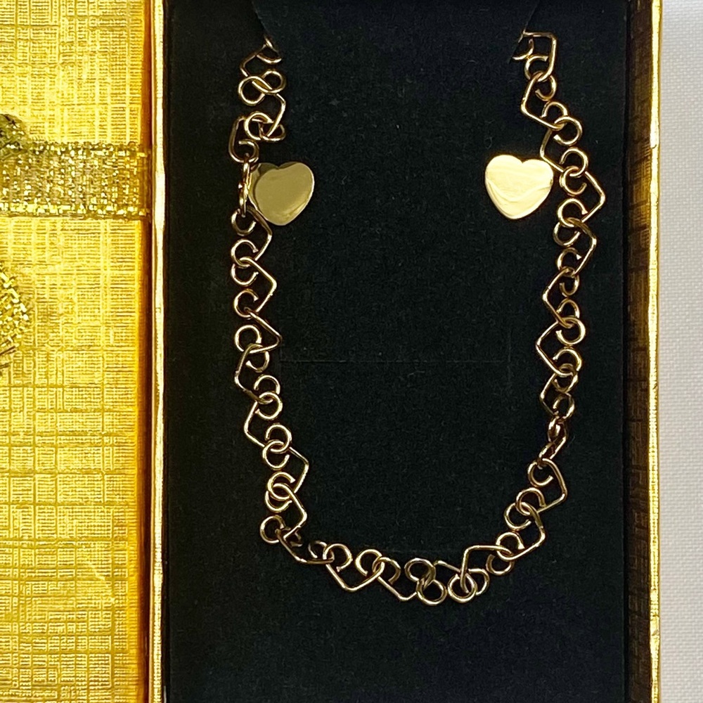 NWOT Heart Necklace and Earrings